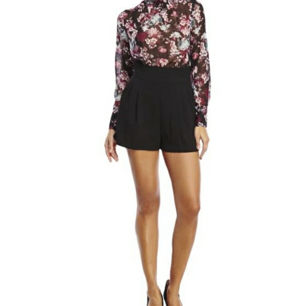 Women short jumpsuit